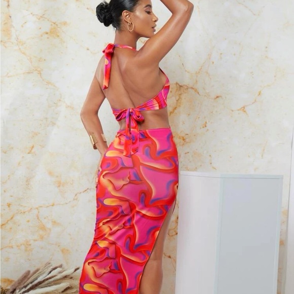 SHEIN Self Tie Back Split Thigh Marble Print Dress - Picture 2 of 5